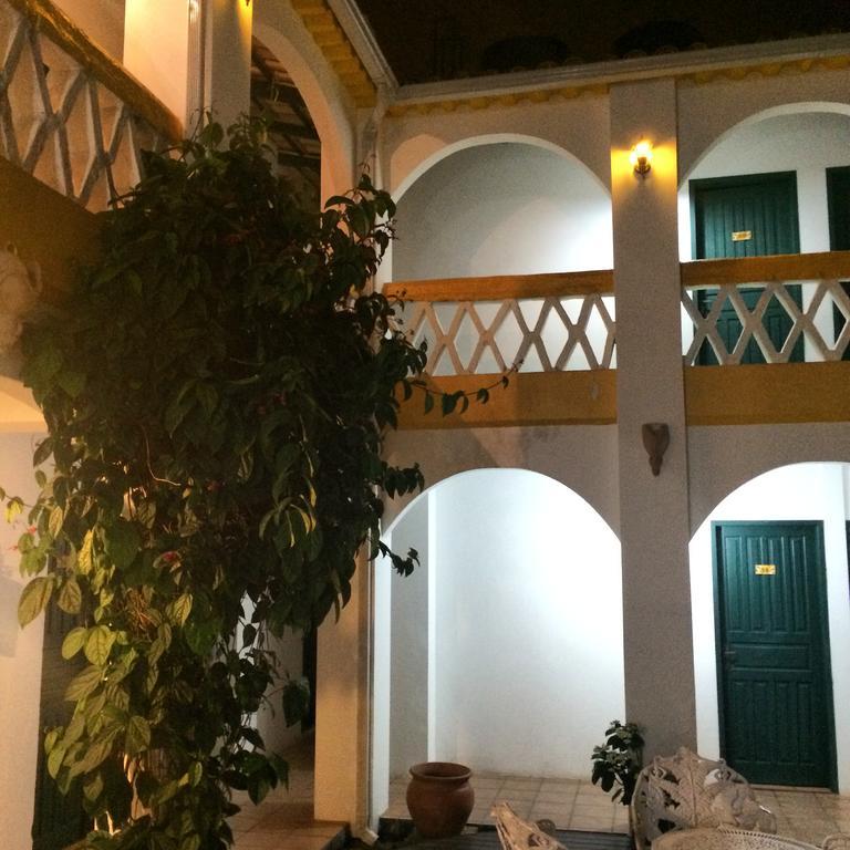 Pousada Abaete Governador Celso Ramos Exteriör bild